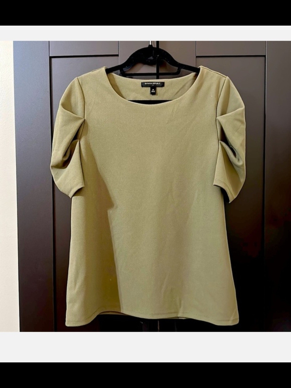 Banana Republic Olive Green Puff-Sleeve Short-Sleeve Top